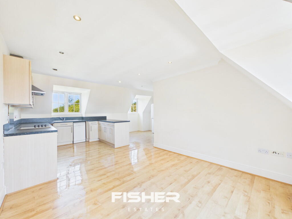 Apartment in Colchester - View 2