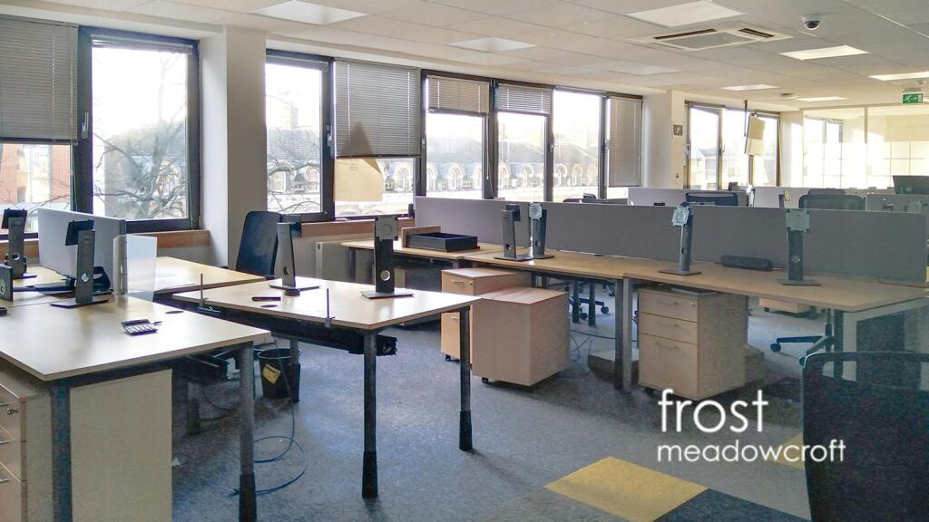 Oxford Cambridge Hse Upper Richmond Rd Putney Office 1.jpg