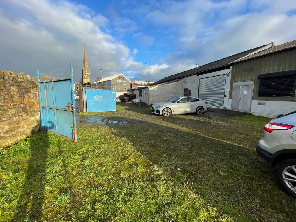 Additional image 7 of Comfy House, Weir Street, Blackburn, Lancashire, BB2 2AN