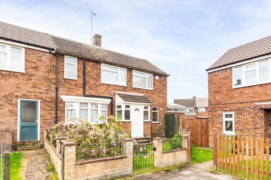 Main image of property: Highcroft, Leighton Buzzard