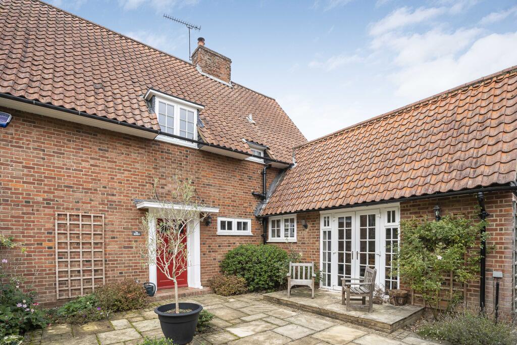 Barleycroft Green, Welwyn Garden City, Hertfordshire, AL8 - View 4