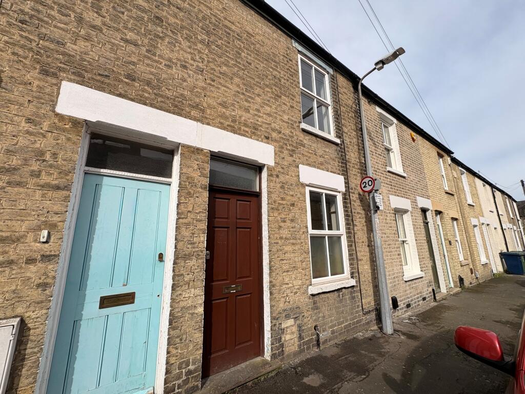 Main image of property: Hale Street, Cambridge, CB4