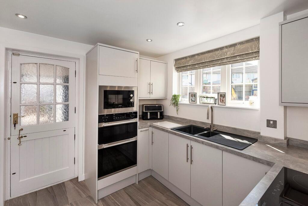 Woodcroft, New Eltham, London, SE9 photo 4