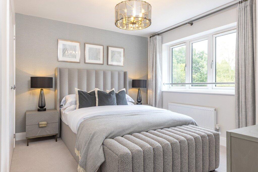 Buckler's Park - The Heights, Crowthorne, Berkshire - View 5