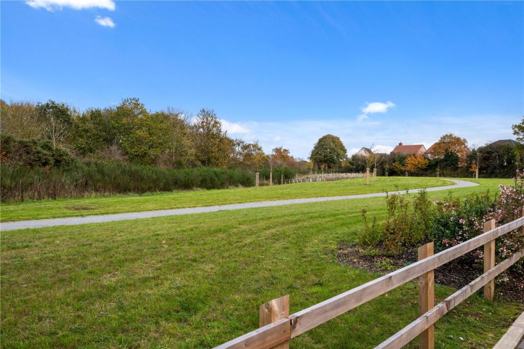 4 bed detached - Queens Meadows, 63 John Allison Avenue, Holt, Norfolk, NR25 image 4