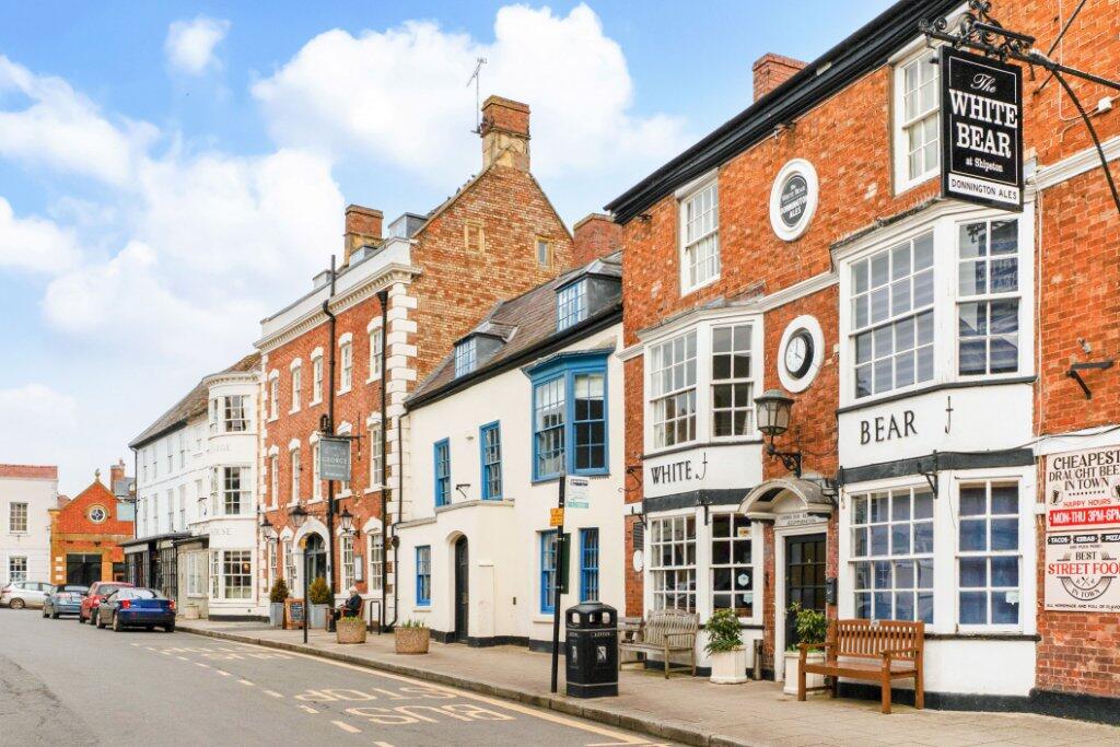 Main image of property: High Street, Shipston-on-Stour, Warwickshire, CV36