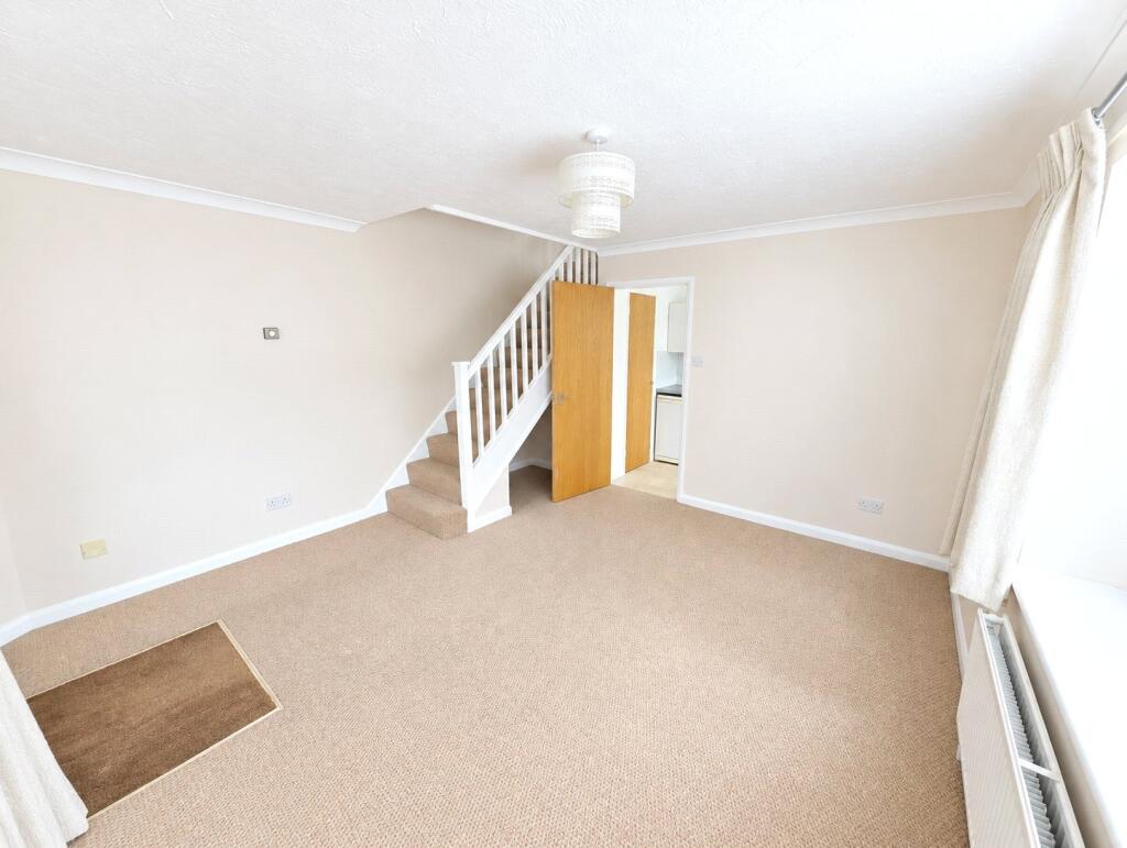 House in Binfield, Bracknell Forest - View 3