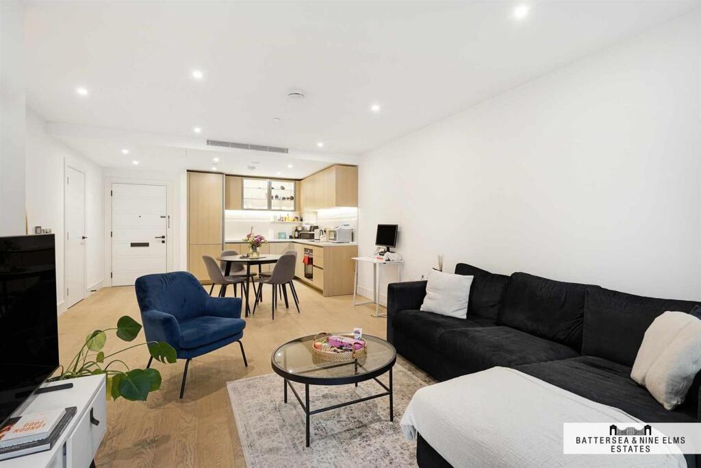 Apartment in London - View 5