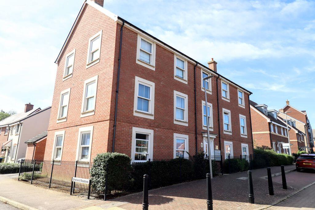 Apartment in Milton Keynes - More