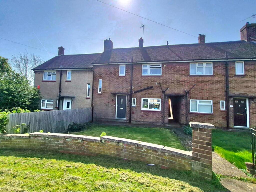 Main image of property: Berrymoor Road, Wellingborough, NN8 2HR