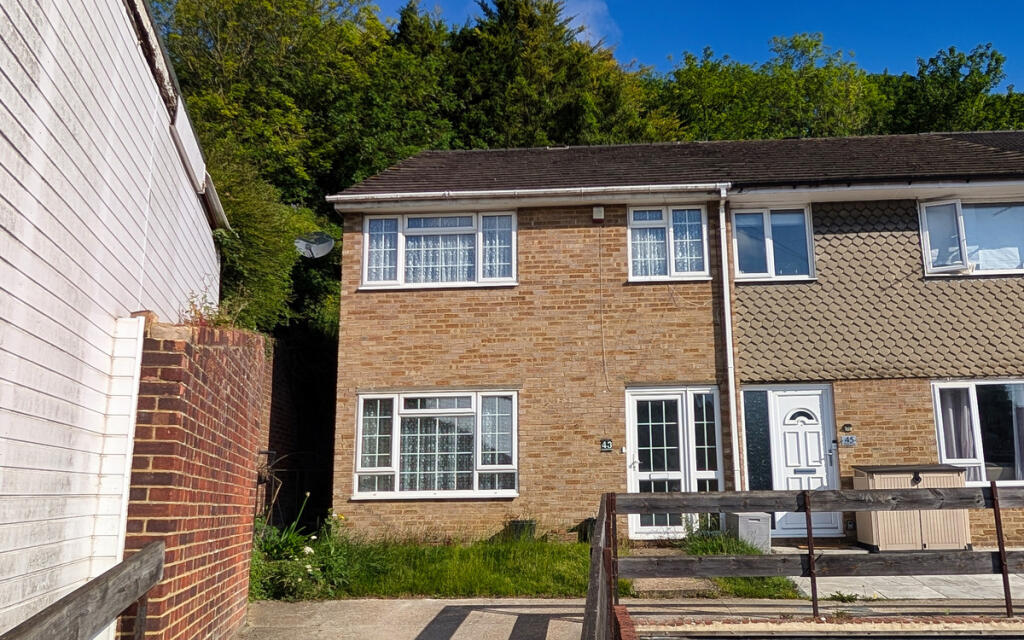 Main image of property: Princes Avenue, Chatham, ME5