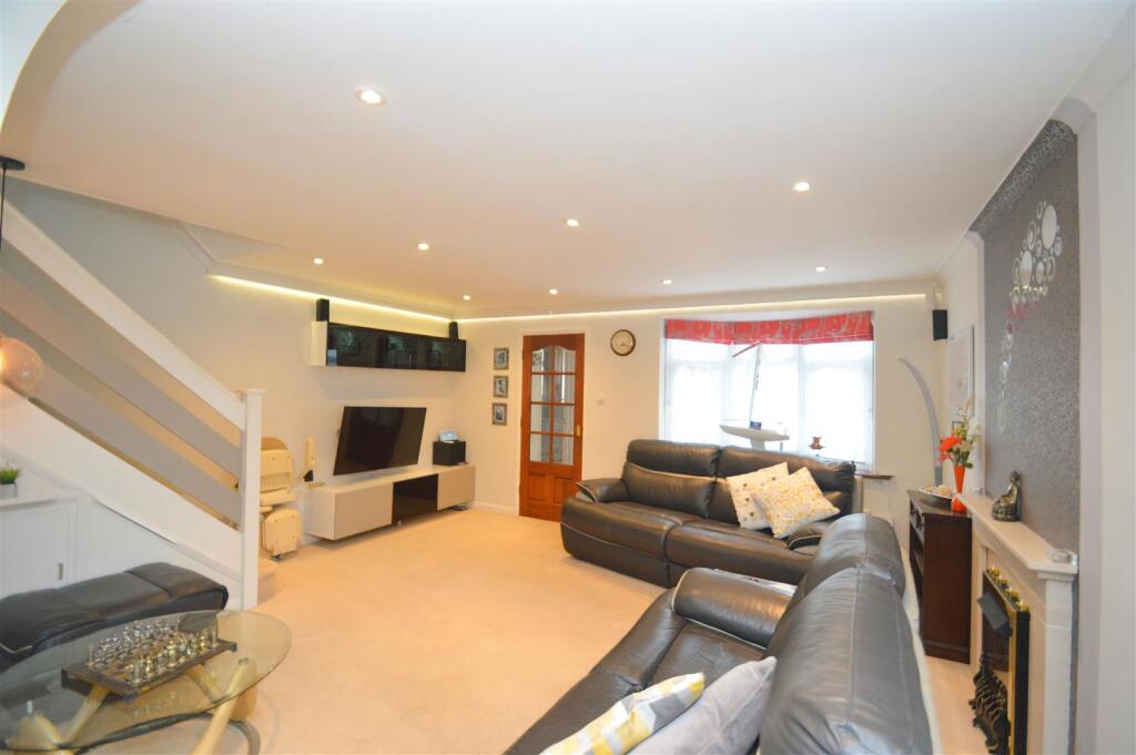House in East Cowes, Osborne - View 4