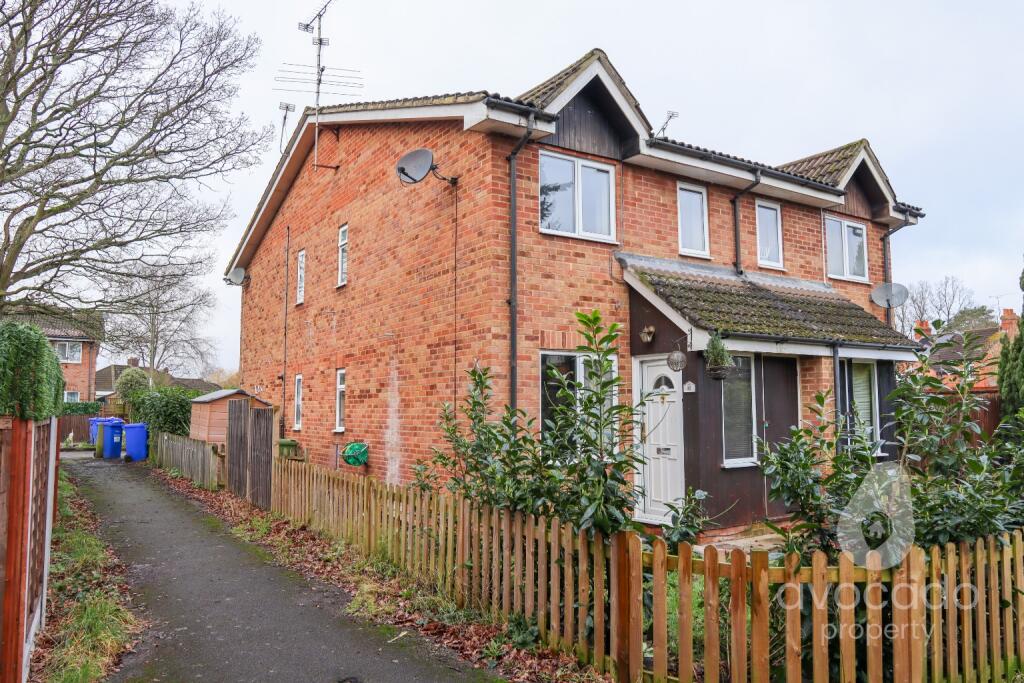 Main image of property: Chiltern Avenue, Farnborough, Hampshire, GU14 9TF