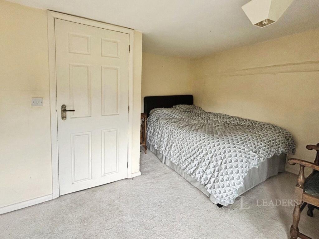 House in Braintree, Bulmer - More