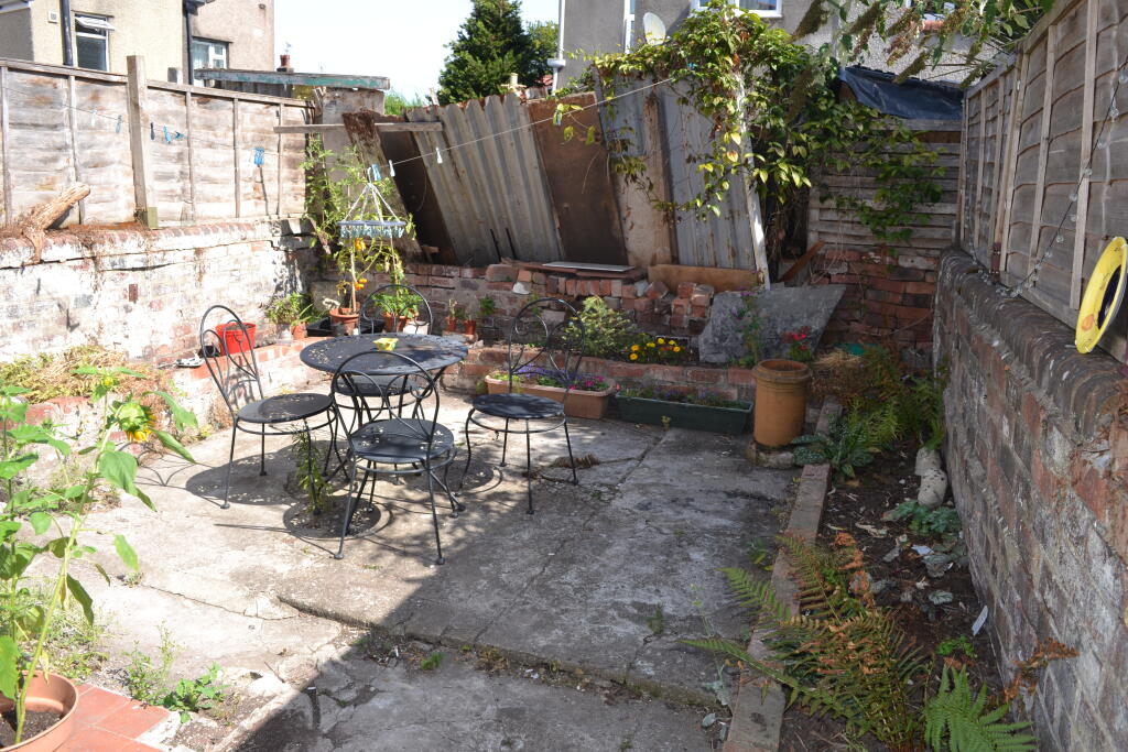 Property photo 8