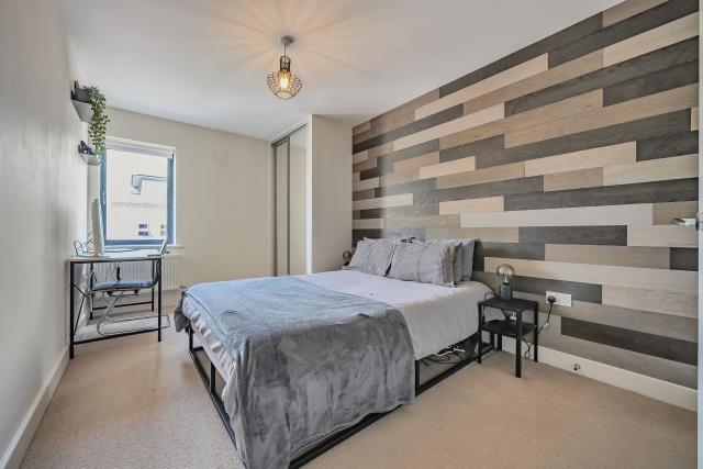 Apartment in Newbury, West Berkshire - More