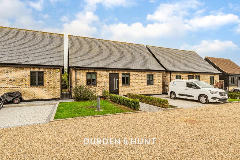 Main image of property: Dennises Lane, South Ockendon, RM15