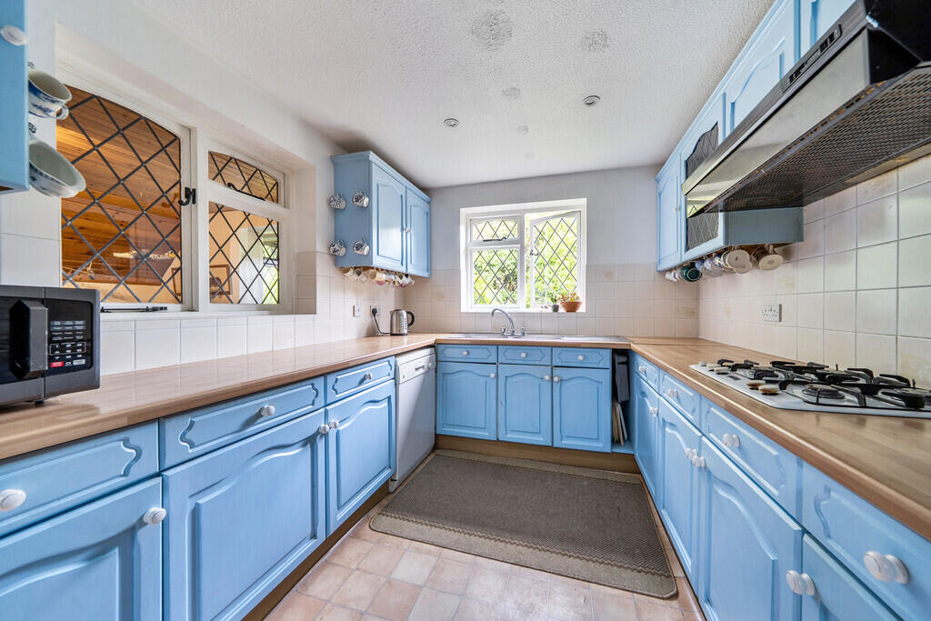 House in Redhill - View 5