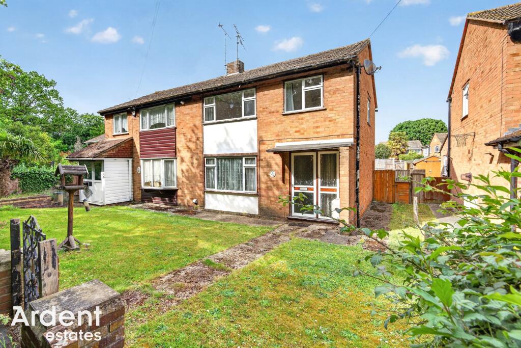 Main image of property: Fir Tree Walk, Heybridge, CM9
