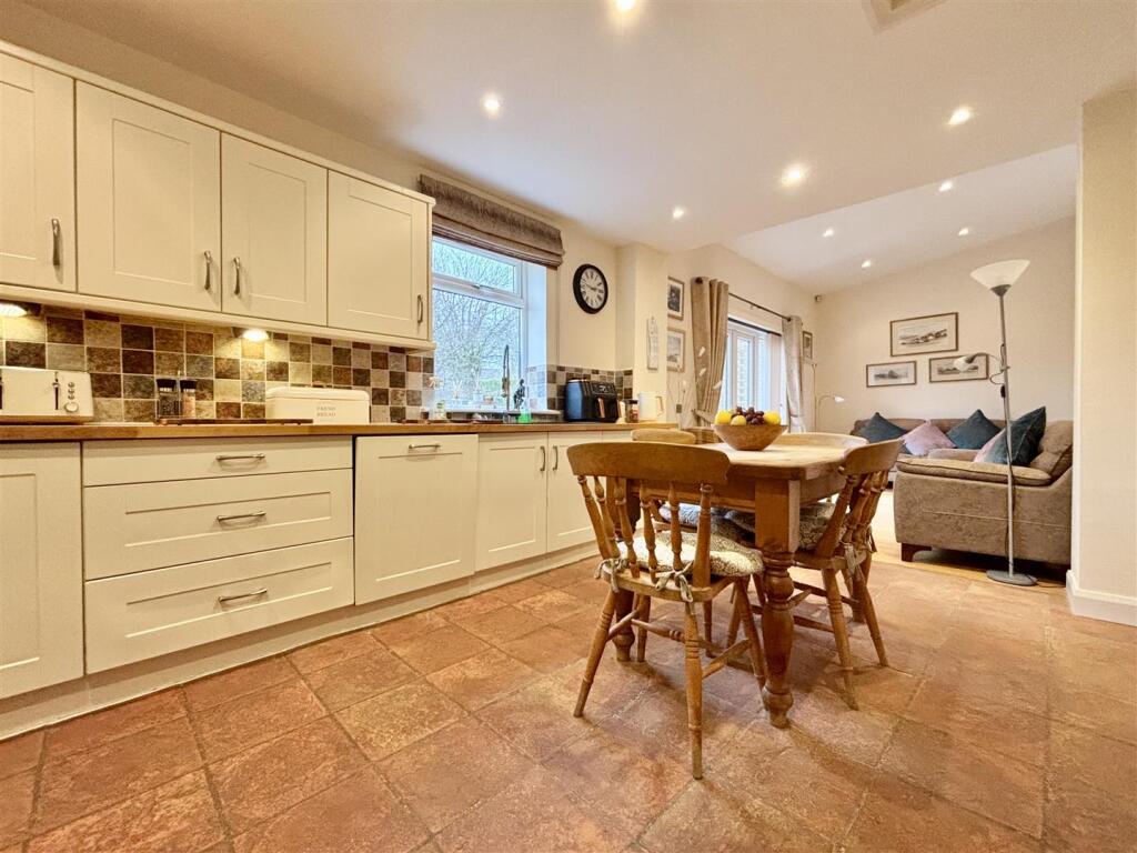 Additional image 6 of Littlemoor, Queensbury, Bradford