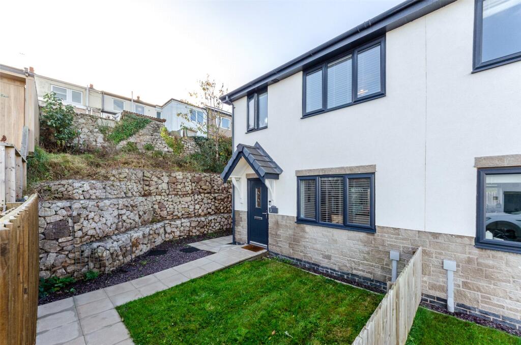 3-bed semi-detached on Dulas Close, Llanddulas, Abergele, Conwy, LL22, £220,000