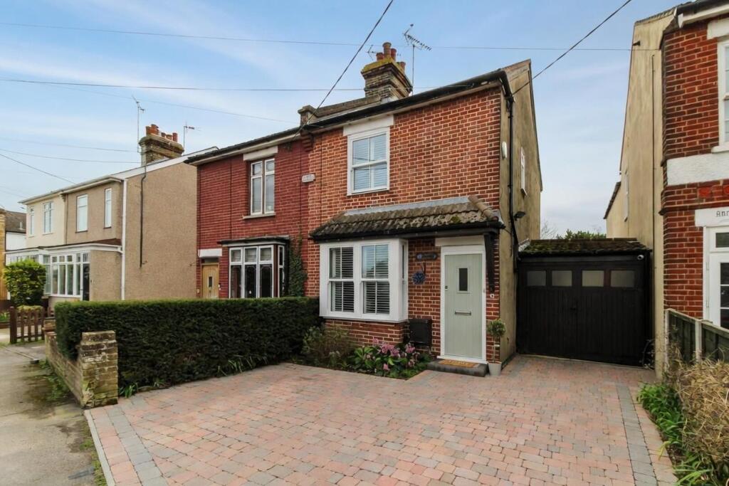 Main image of property: Rocheway, Rochford