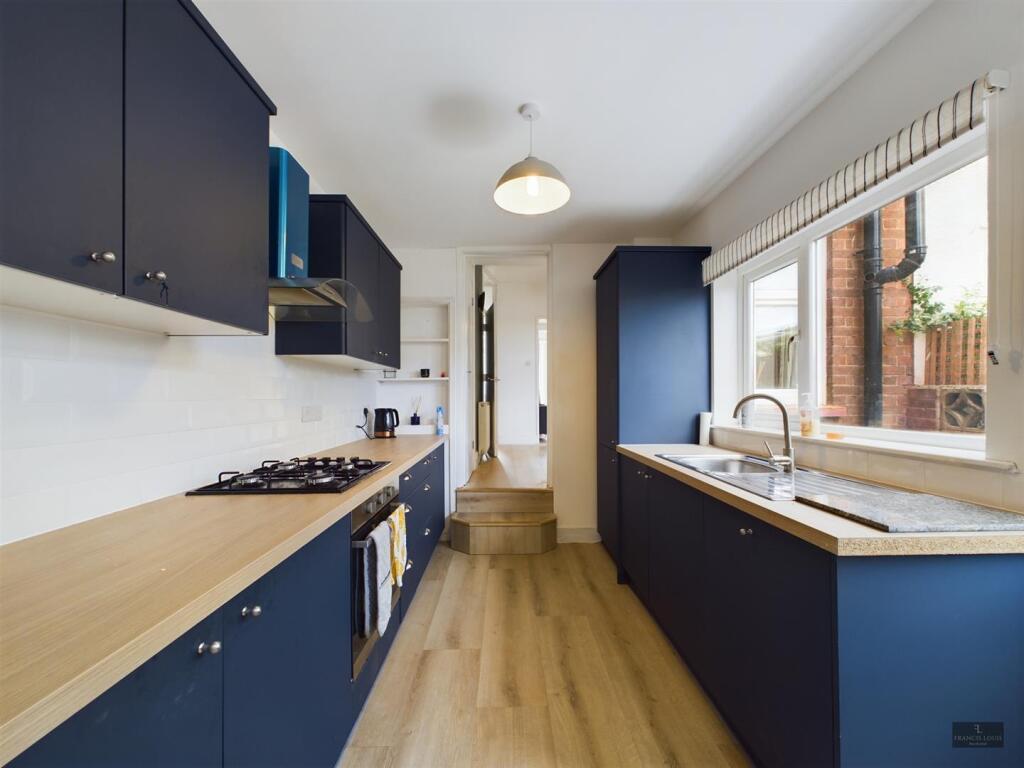 House in Exeter - View 2