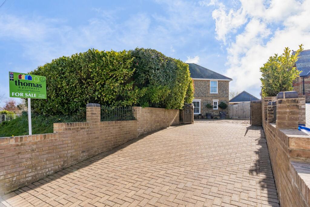 Main image of property: Sea Street, St. Margarets-At-Cliffe, CT15
