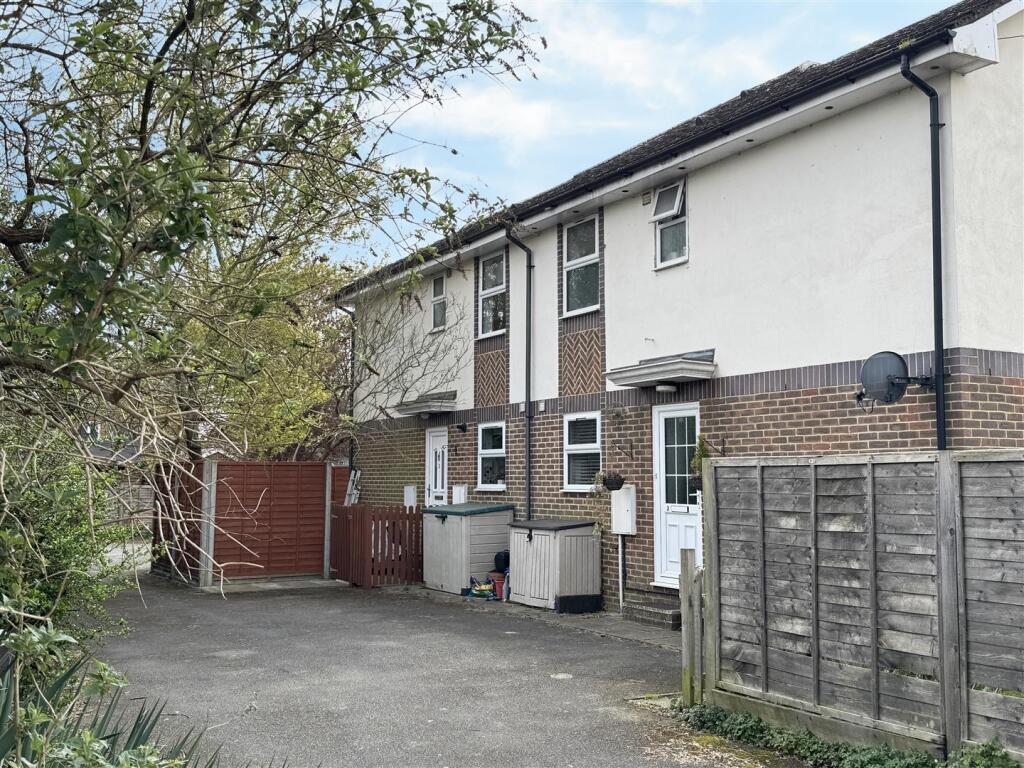 Main image of property: Farncombe