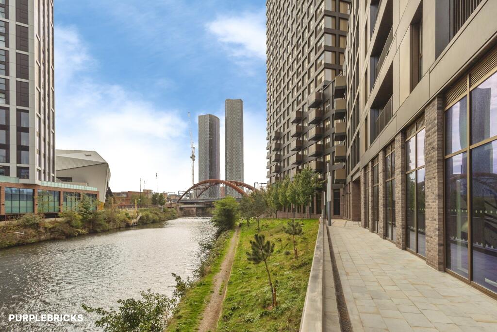 Apartment in Manchester, City Centre - View 2