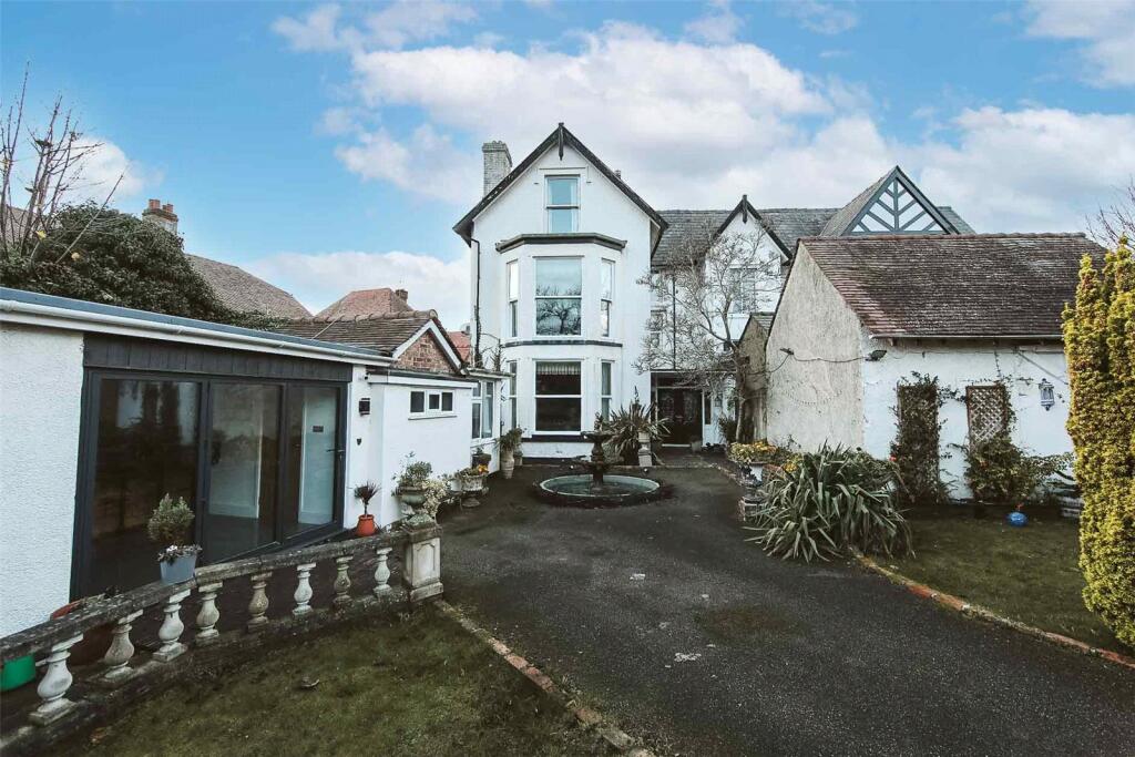 4-bed semi-detached on Beach Priory Gardens, Southport, Merseyside, PR8, £510,000