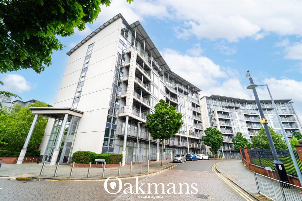Main image of property: Longleat Avenue, Birmingham, West Midlands, B15