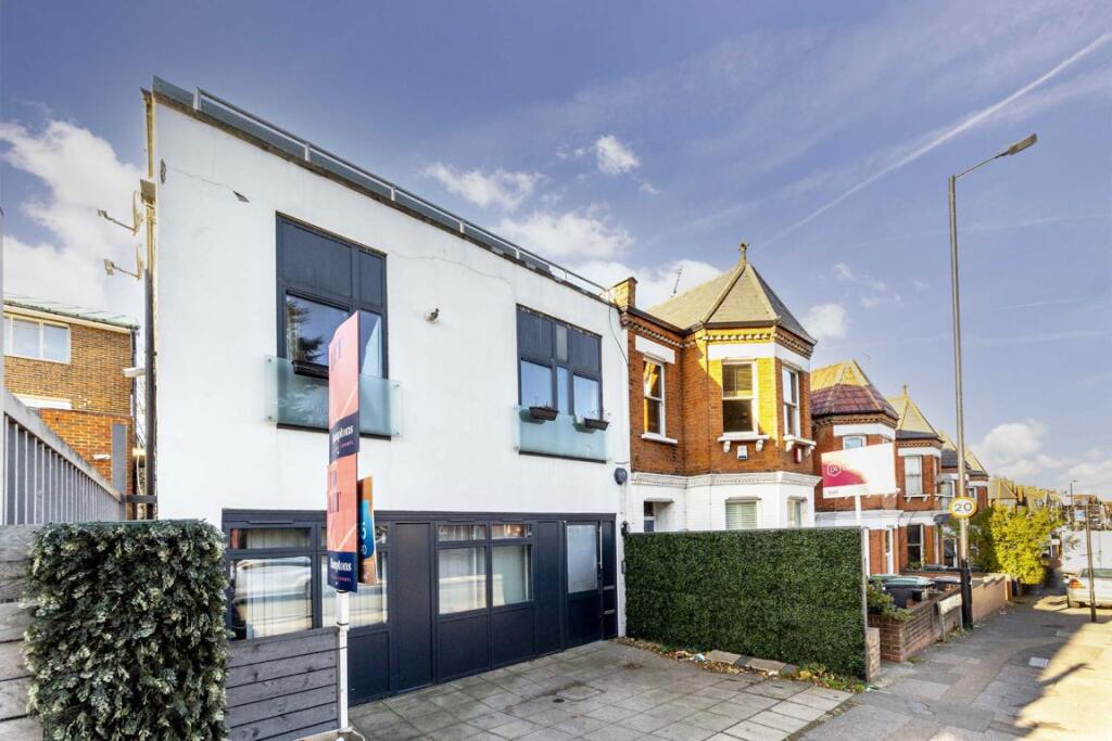 Main image of property: Colney Hatch Lane, London