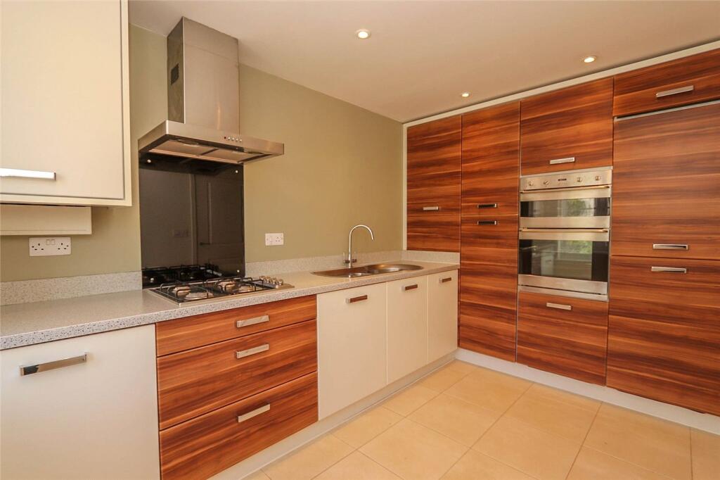 Dipper Drive, Whitchurch, PL19 photo 4