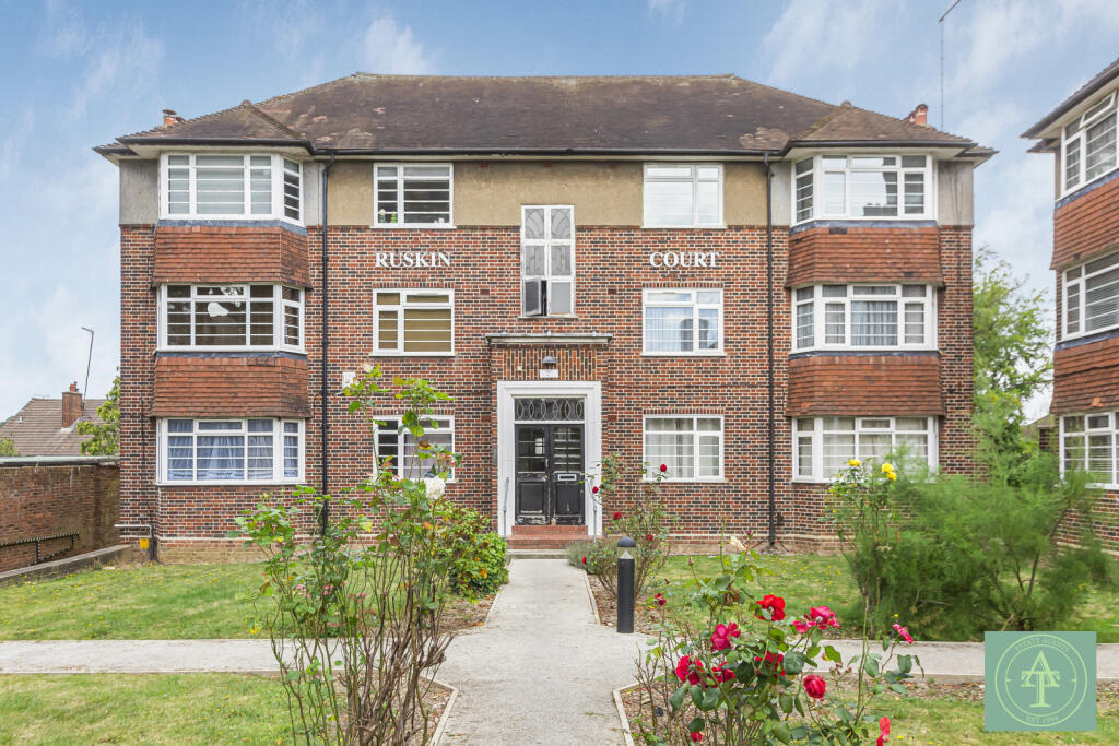 Main image of property: Winchmore Hill Road, Winchmore Hill, London, N21