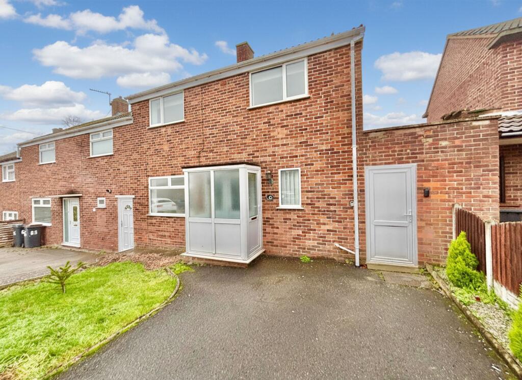 Main image of property: Vale View, Nuneaton, CV10