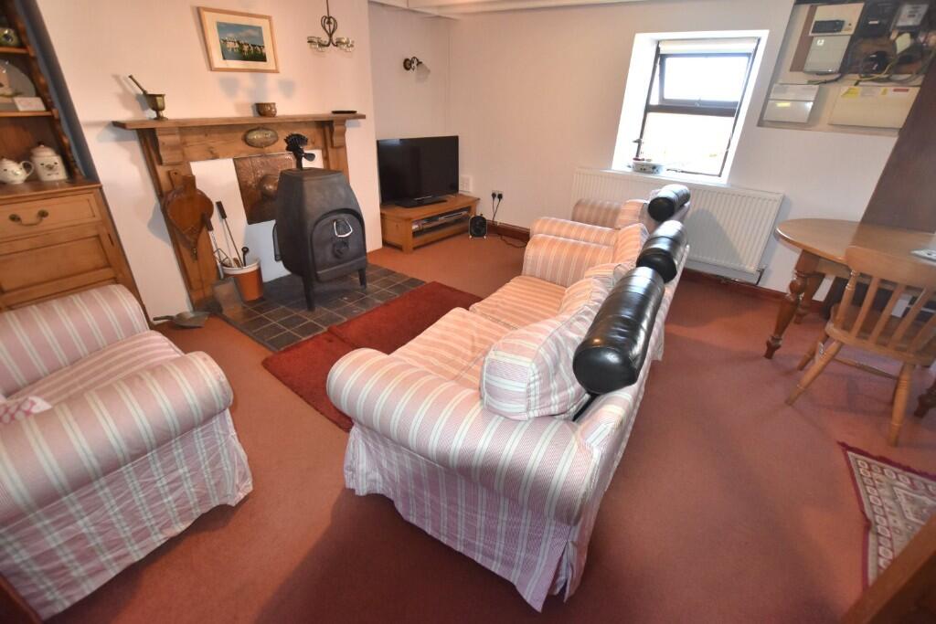 Whitemill, Carmarthen. SA32 7HH photo 4