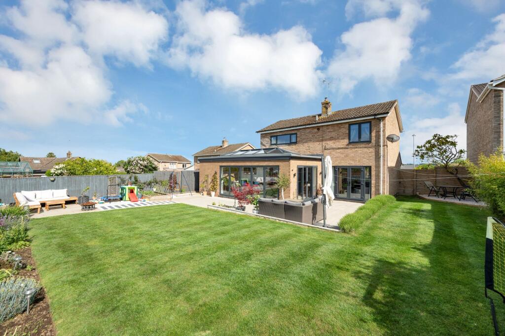 Timbergate Road, Ketton, PE9 photo 2
