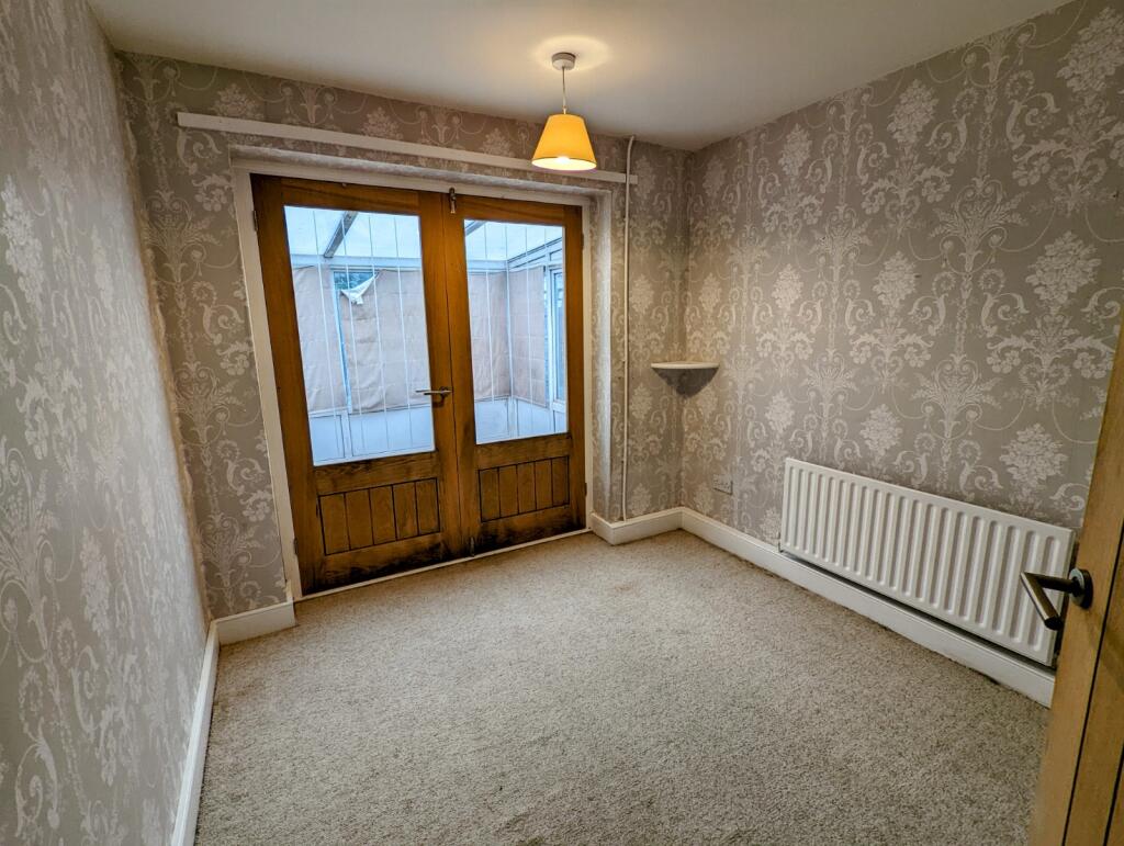 House in Nottingham - View 5