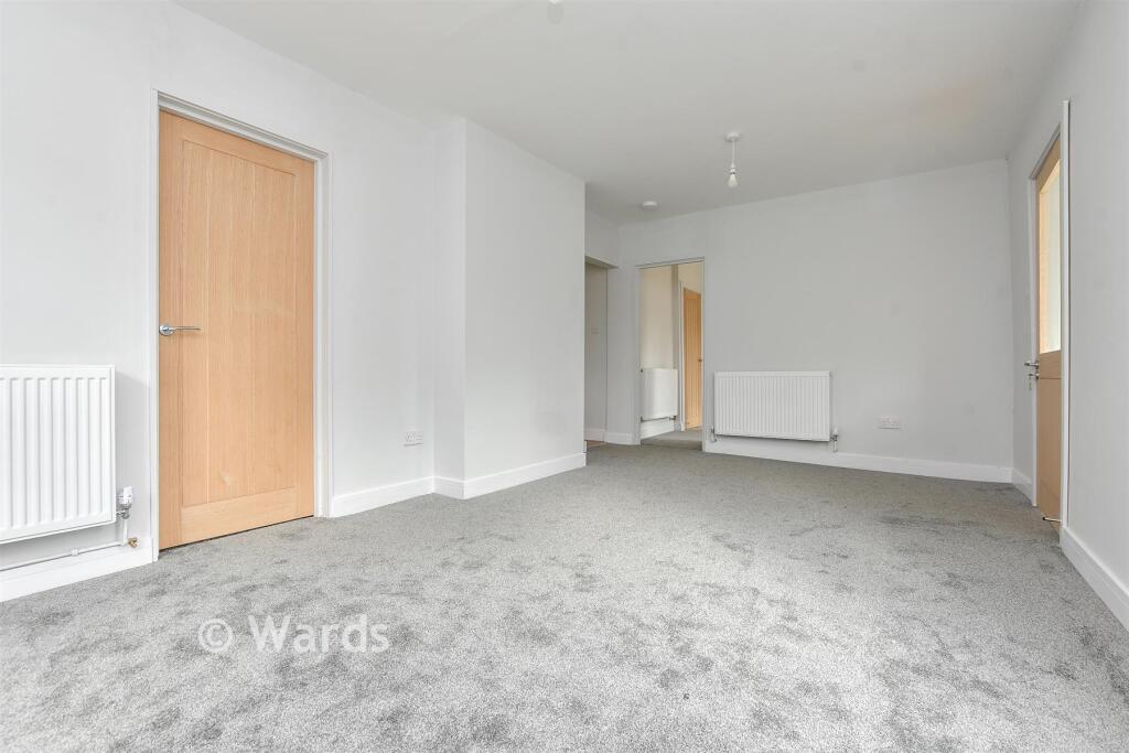 Glenbervie Drive, Beltinge, Herne Bay, Kent photo 3