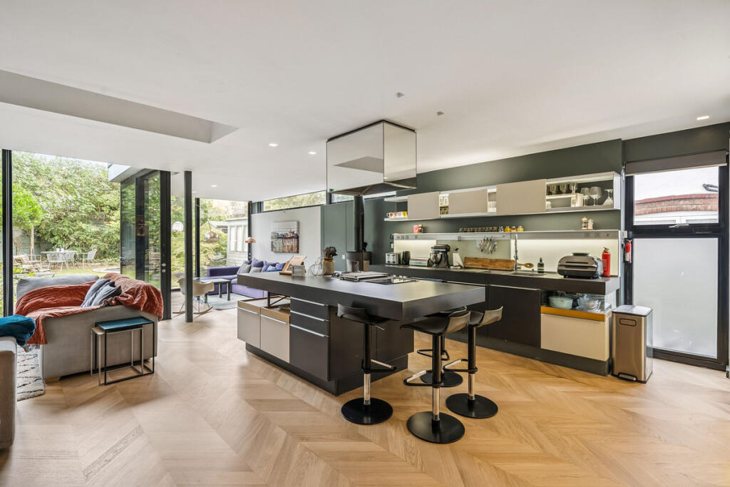 Main image of property: Hertford Avenue, Sheen, SW14