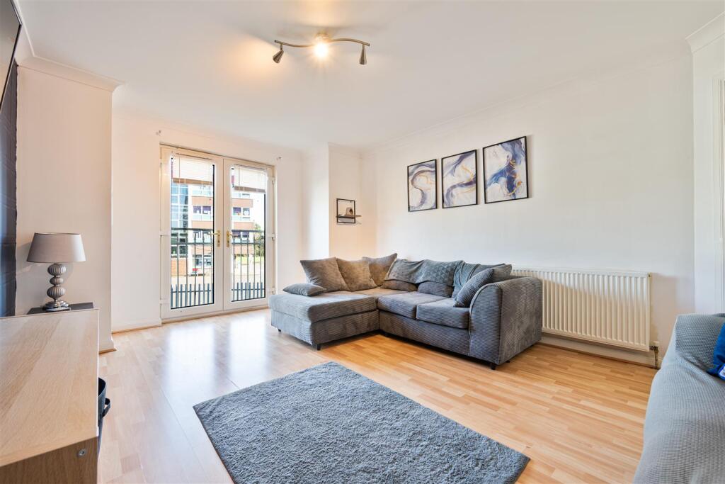 Grange Court, Motherwell photo 4