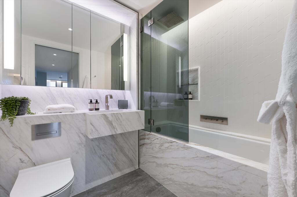 Main image of property: One Bishopsgate Plaza, 150 Bishopsgate, EC3A 7AU