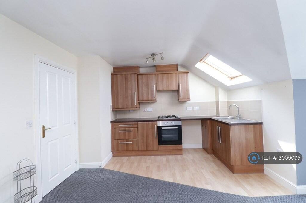 Apartment in Doncaster - View 4