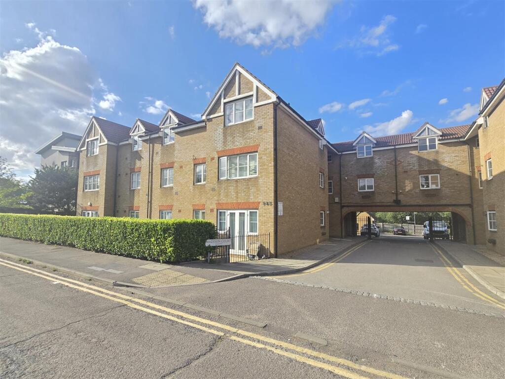 Main image of property: Great North Way, London