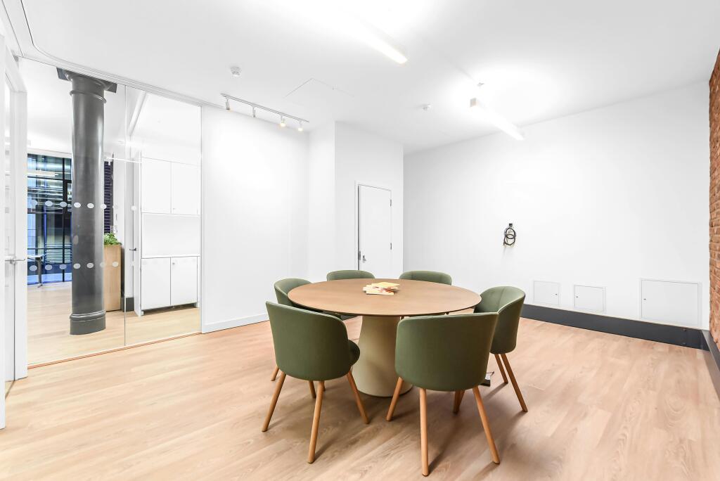 57 Ireland Yard Interior GF 34.jpg