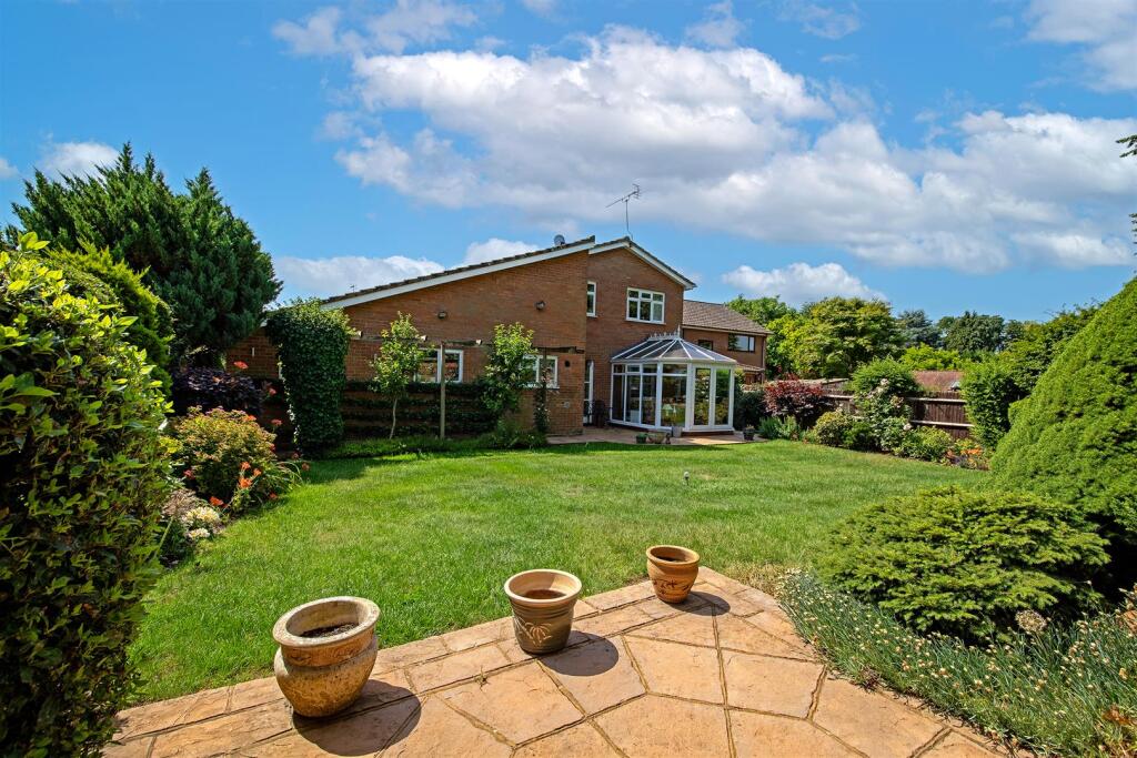 House in North Hertfordshire, Porter's End, Kimpton - View 3