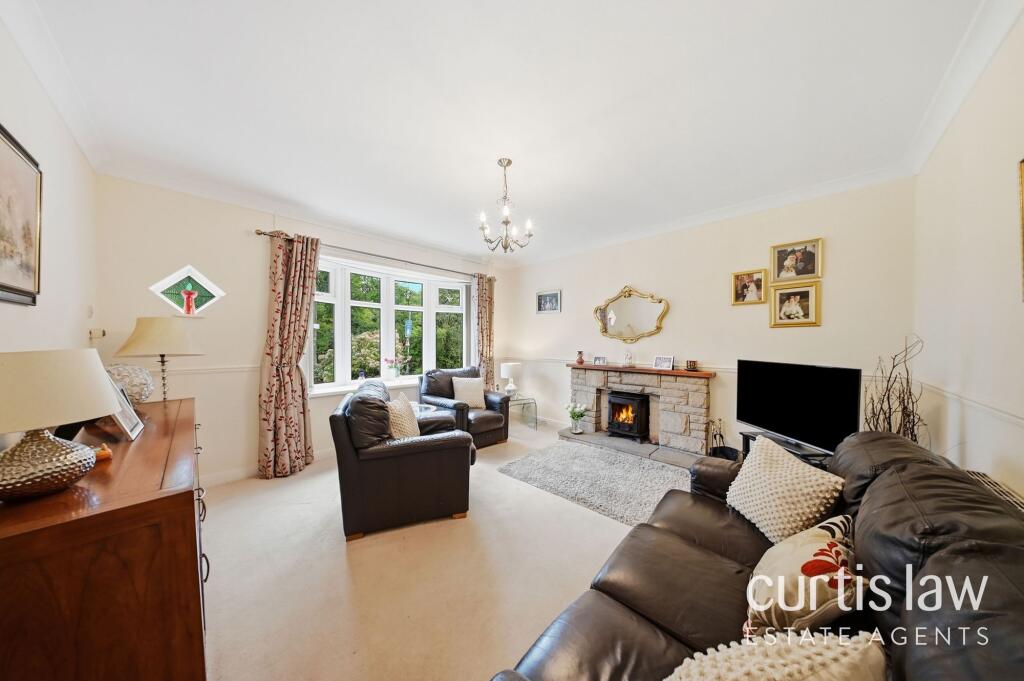 Higher Croft Road, Lower Darwen, BB3 photo 4