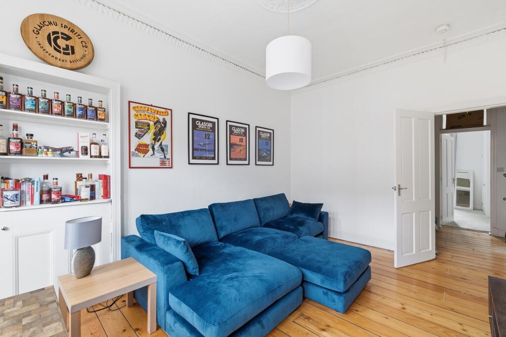 2/1 1 Crathie Drive, Thornwood, Glasgow, G11 photo 4
