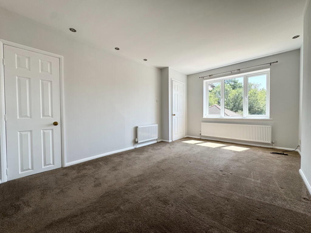 Wareham Grove, Dodworth, Barnsley, S75 3LU photo 4